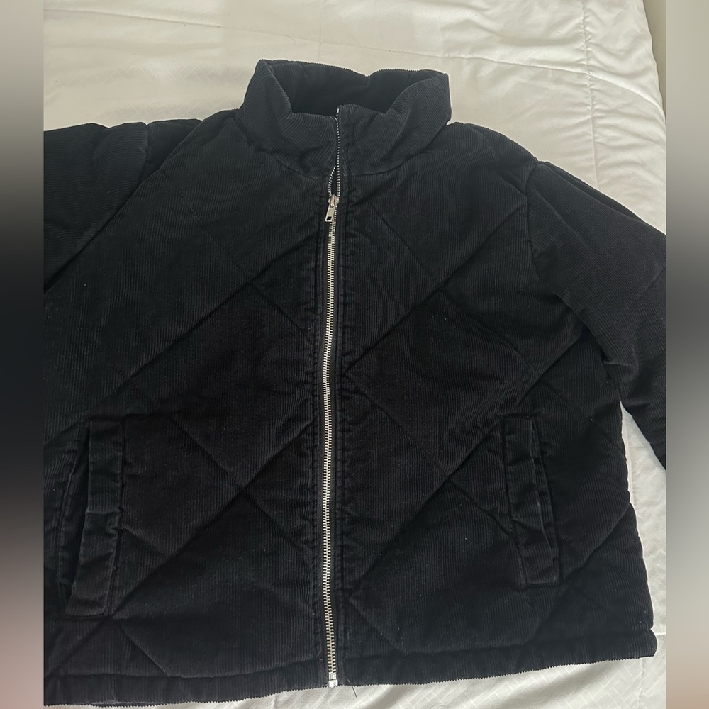 Slightly worn forever 21 jacket. Medium